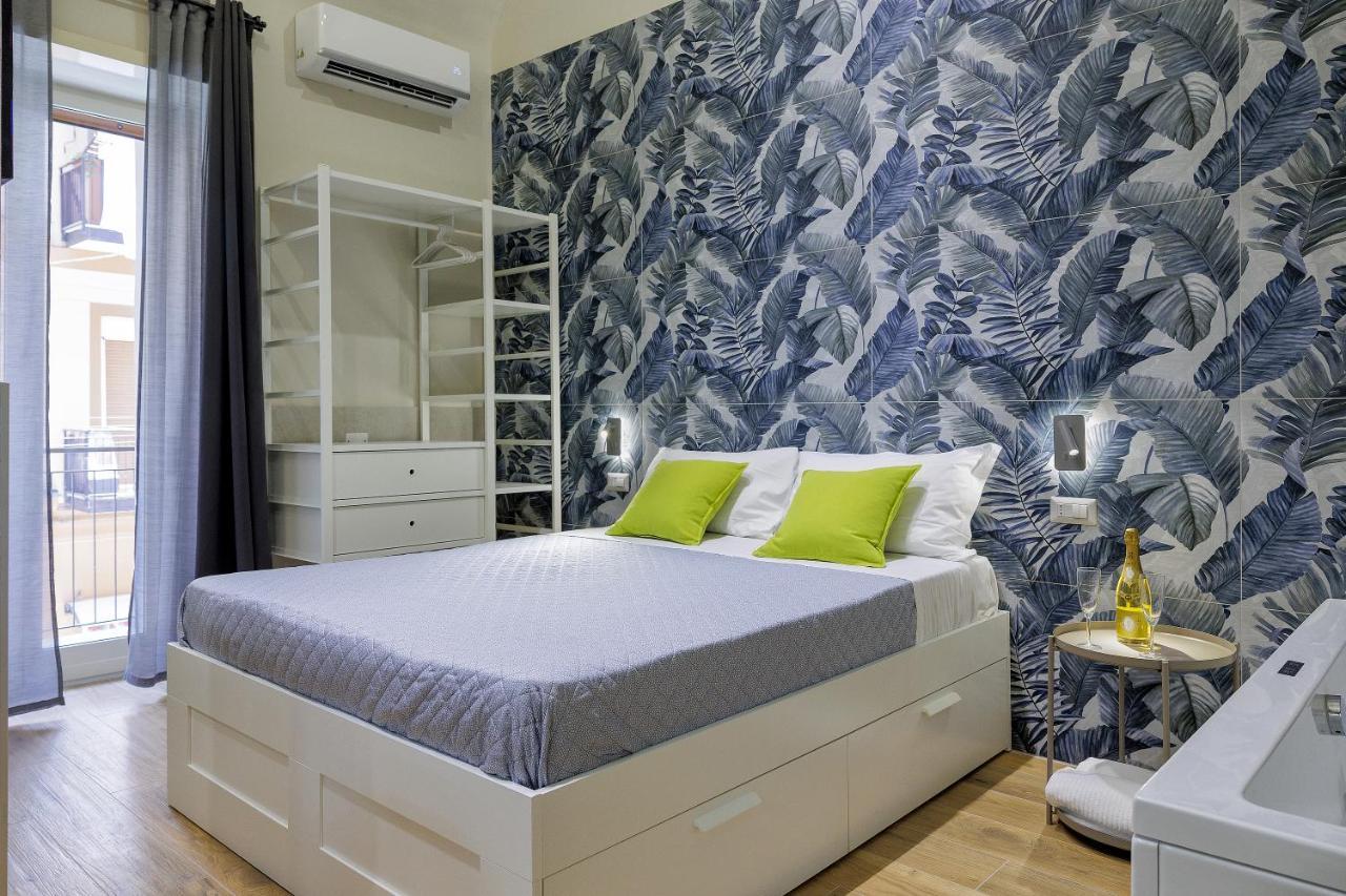 Live Suite Napoli Exterior foto